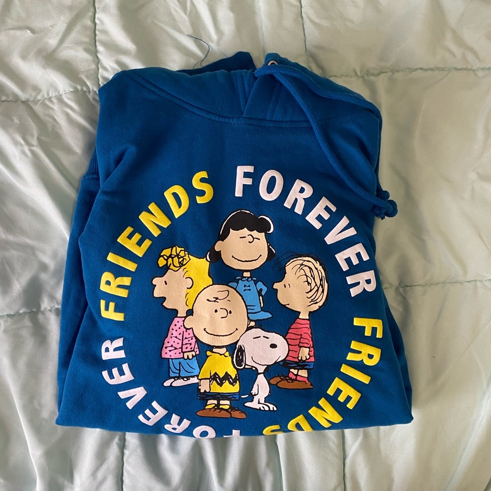 Charlie Brown Peanuts hoodie